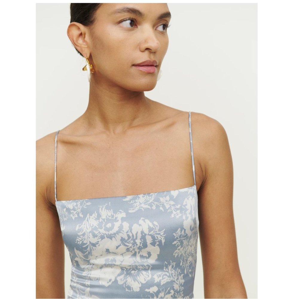 Reformation Frankie Silk Dress in Porcelain Reformation - Picture 4 of 13